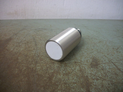 IFM EFECTOR PROXIMITY INDUCTIVE SENSOR II0340 IIK2015BABOA/SL/LS