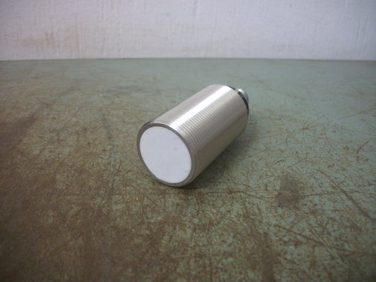 IFM EFECTOR PROXIMITY INDUCTIVE SENSOR II0340 IIK2015BABOA/SL/LS