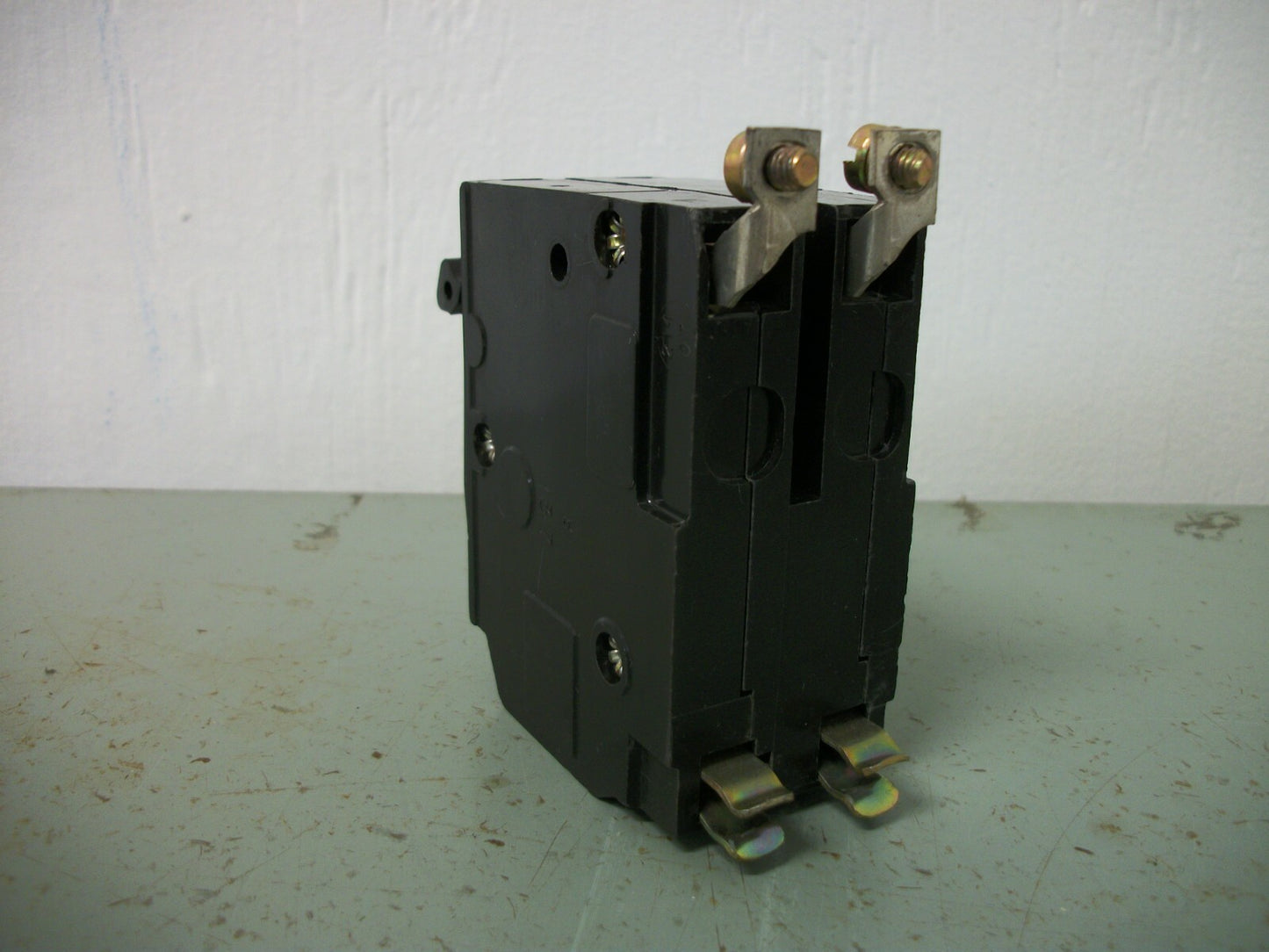 SQUARE D QOB CIRCUIT BREAKER QOB250 50AMP 240VOLT 2POLE OLD