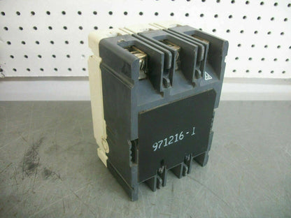 CUTLER-HAMMER HMCP CIRCUIT BREAKER HMCP003A0C 3AMP 600VOLT 3POLE