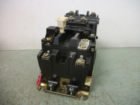 ALLEN-BRADLEY SIZE 1 MOTOR STARTER 509-B0XD 27AMP 120VCOIL 1PH 230VOLT 3HP