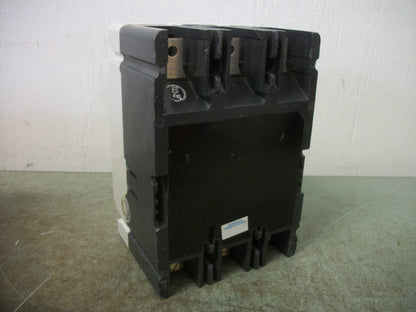 CUTLER-HAMMER EHD CIRCUIT BREAKER EHD3030 30AMP 480VOLT 3POLE RED NOB