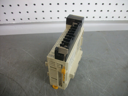 OMRON OUTPUT UNIT CQM1-OC222