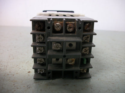 DWYER PROCESS CONTROL TEMPERATURE CONTROLLER 16A3150