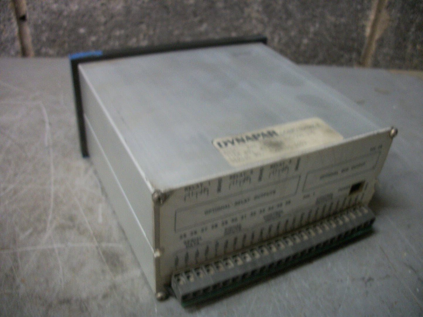 DYNAPAR MAX TACH 1 DIGITAL LCD RATE & DRAW INDICATOR COUNTER MT100S00