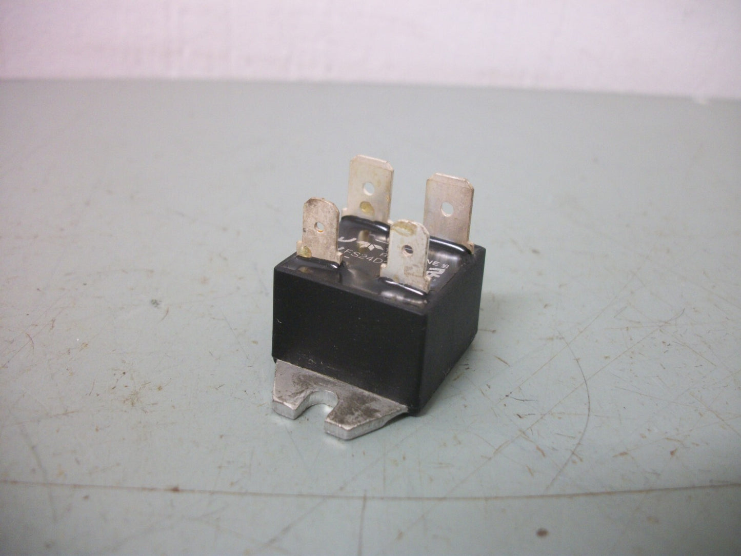 TELEDYNE SOLID STATE RELAY FS24D20-06 20AMP 12-280VAC 4-30VDC 3mA-30mA NOB