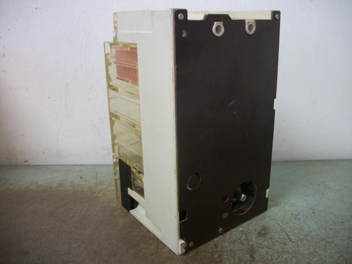 KLOCKNER-MOELLER CIRCUIT BREAKER N9-250 250AMP 600VOLT 3POLE