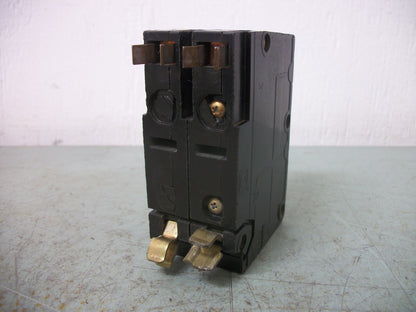 SQUARE D QOT CIRCUIT BREAKER QOT23030 30AMP 240VOLT 4POLE CHIPPED