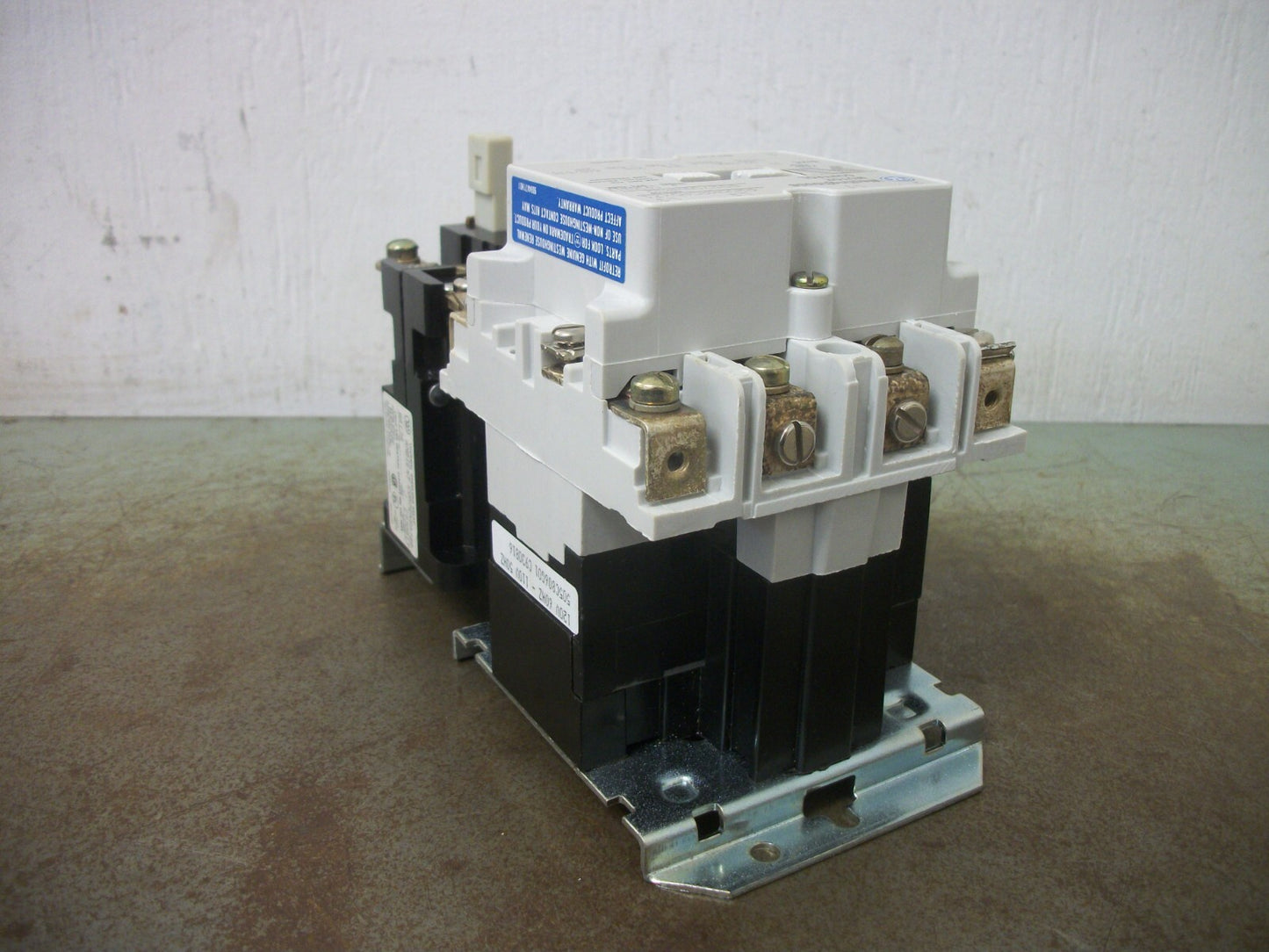 WESTINGHOUSE SIZE 00 MOTOR STARTER A200MACADXZ1 120VCOIL 3PH 600V 2HP 4POLE NOB