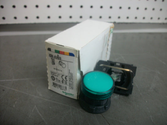 TELEMECANIQUE GREEN PILOT LIGHT XB5AVB3 24VOLT NIB