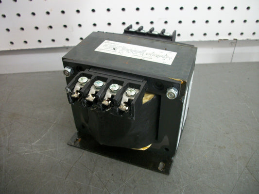 SQUARE D 0.5KVA 1PH TRANSFORMER 9070T500D13 HV 120 LV 12/24