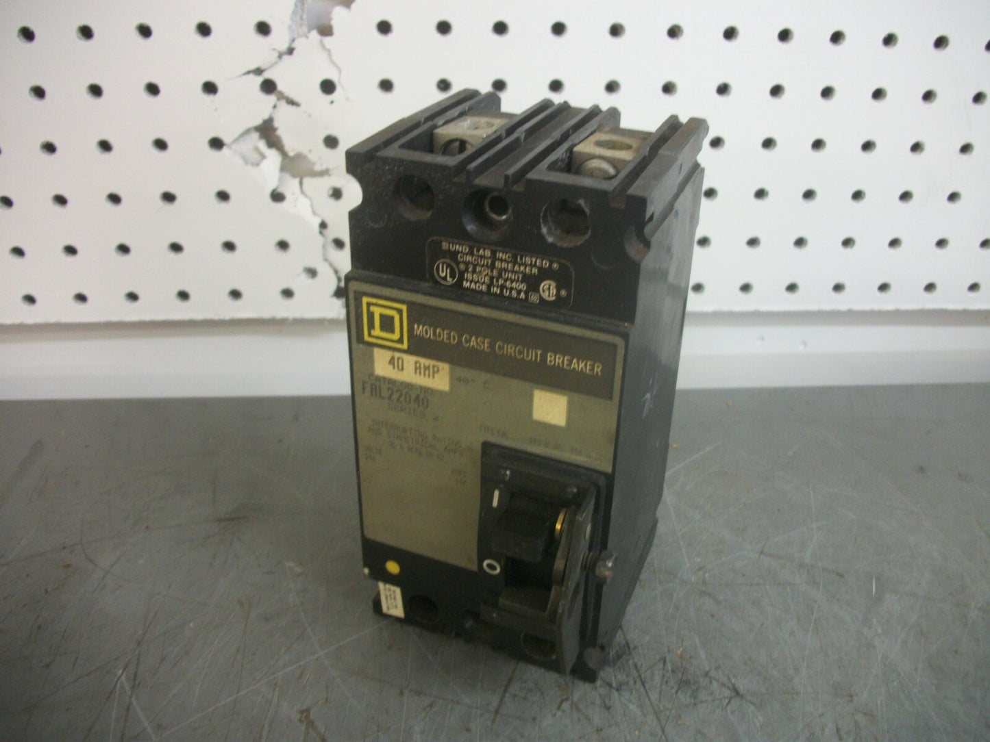 SQUARE D FAL CIRCUIT BREAKER FAL22040 40AMP 240VOLT 2POLE GRAY