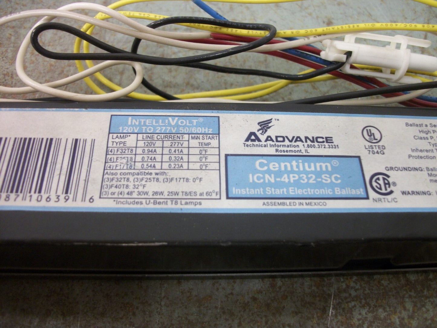 ADVANCE CENTIUM INSTANT START ELECTRONIC BALLAST ICN-4P32-SC 120/277VOLT