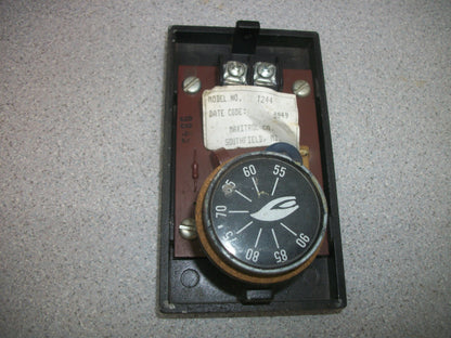 MAXITROL WALL MOUNTED TEMPERATURE SENSOR T244