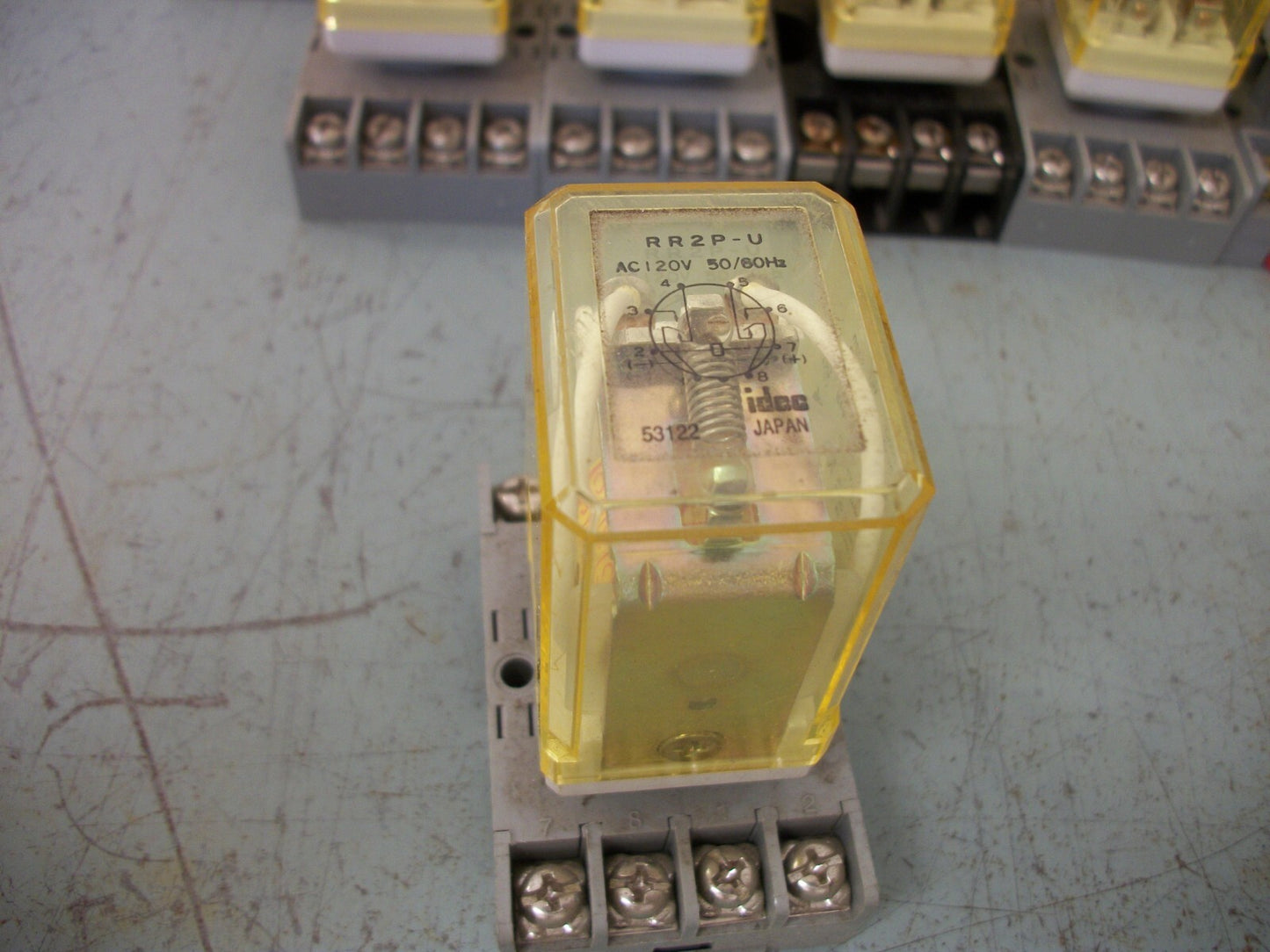 IDEC LOT OF 12 3PDT RELAYS RR2P-U 120VCOIL 10AMP