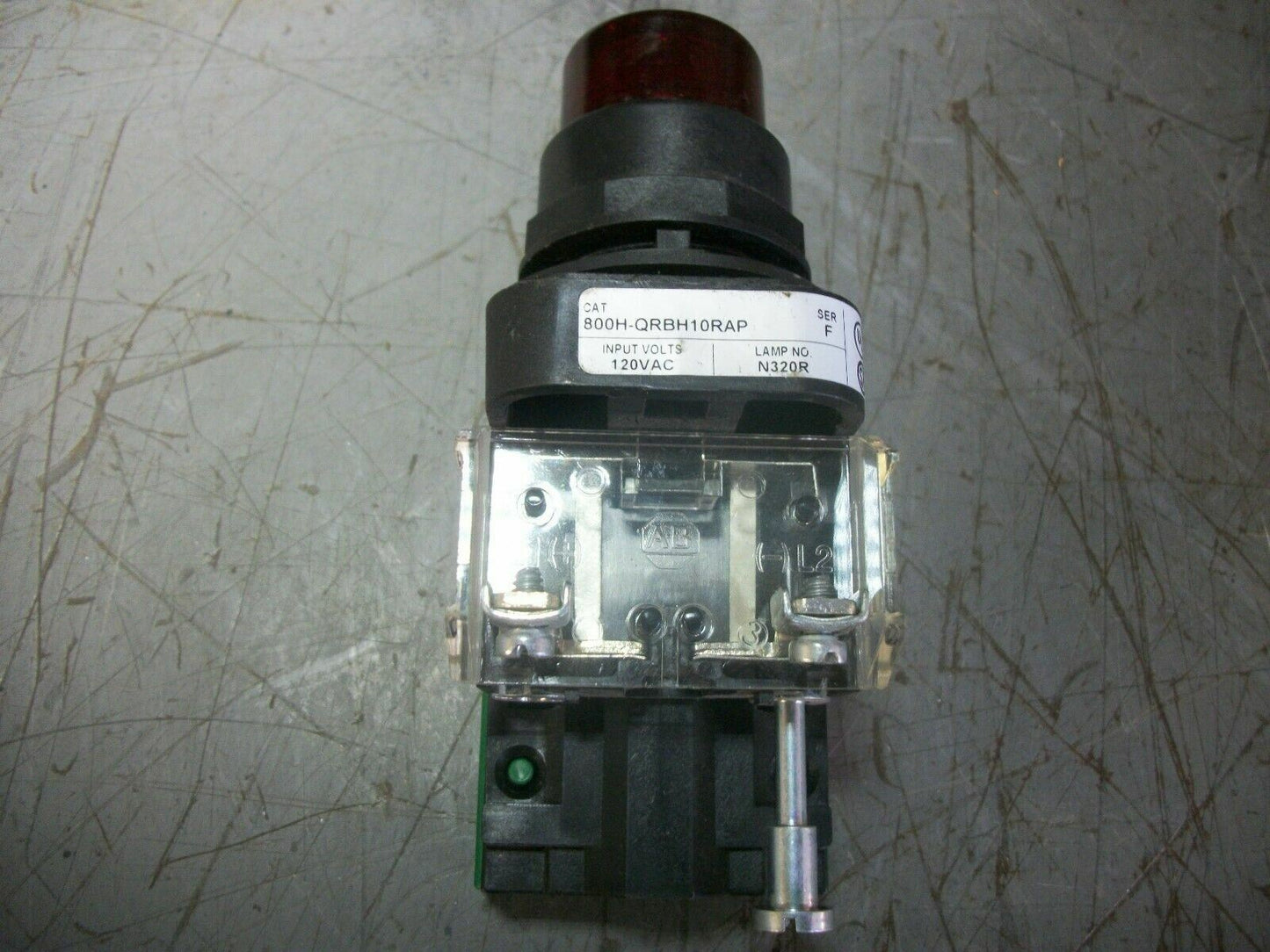 ALLEN-BRADLEY RED ILLUMINATED PUSHBUTTON 800H-QRBH10RAP 120VOLT