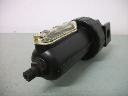 SPEEDAIRE PNEUMATIC REGULATOR FILTER 2Z329B 250PSI NOB