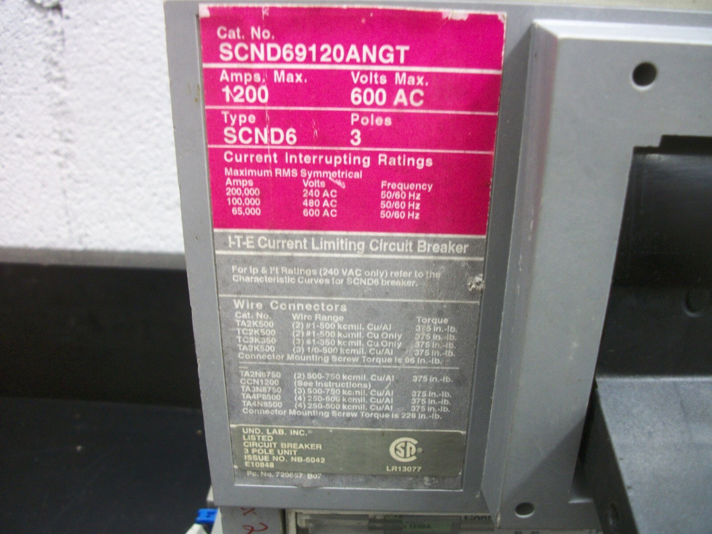 SIEMENS SENTRON SCND6 CIRCUIT BREAKER SCND69120ANGT 1200AMP 600VOLT 3POLE