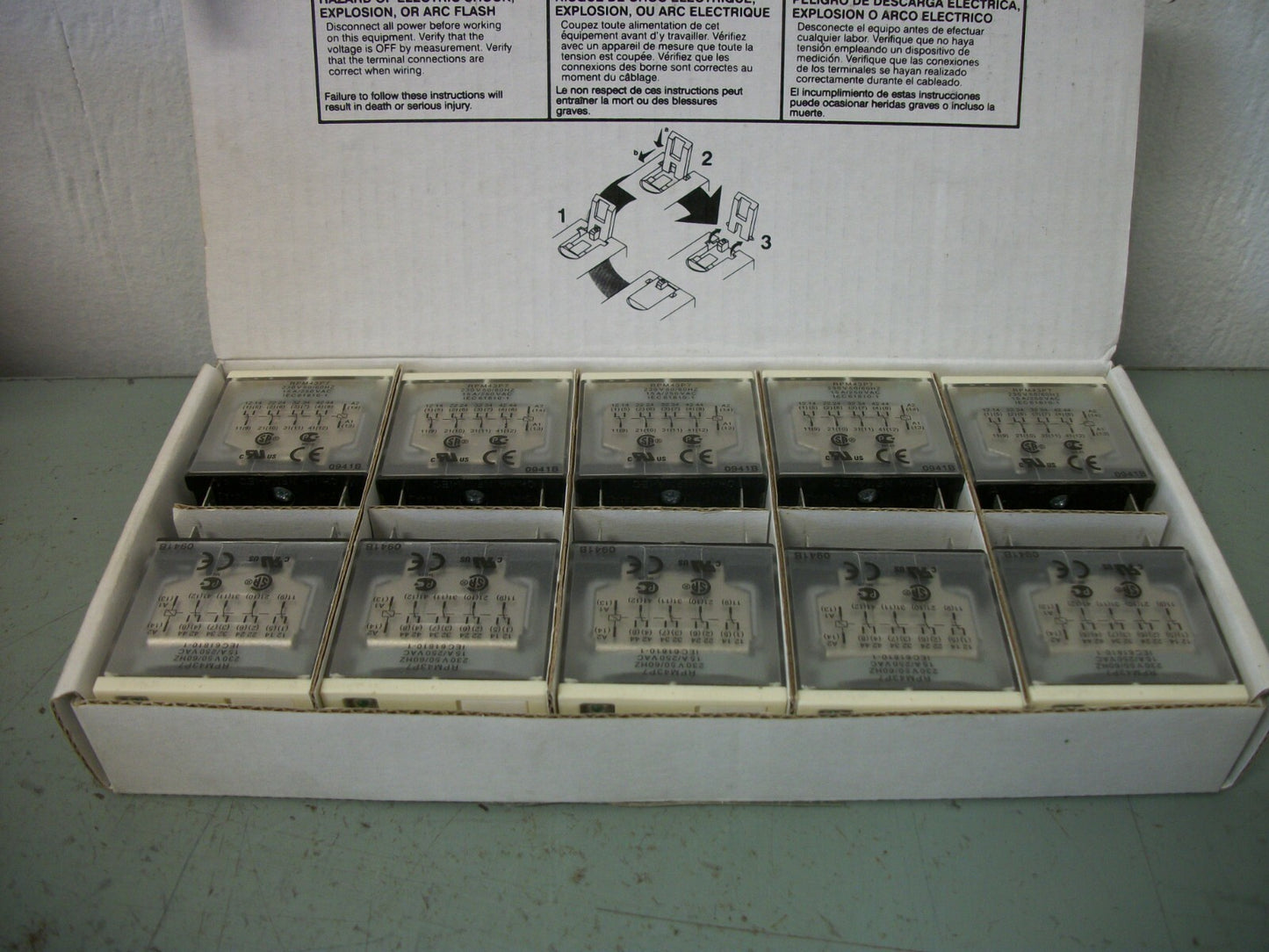 SQUARE D BOX OF 10 POWER RELAYS RPM43P7 230VOLT NIB