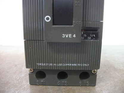 SIEMENS 3VE4 CIRCUIT BREAKER 3VE4200-0CQ00 22-32AMP 600VOLT 3POLE W/SHUNT
