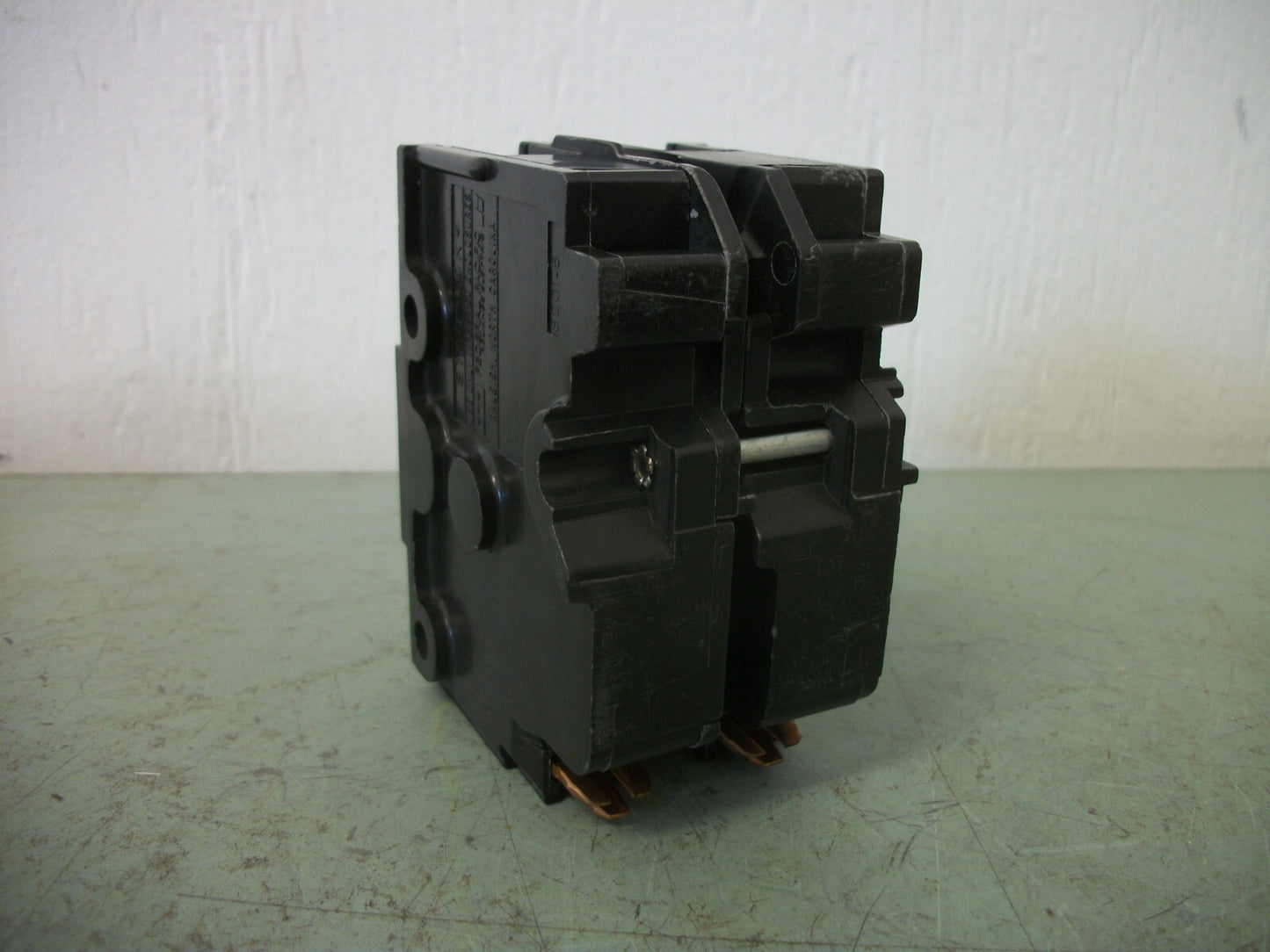 FEDERAL PACIFIC NA CIRCUIT BREAKER NA215 15AMP 240VOLT 2POLE