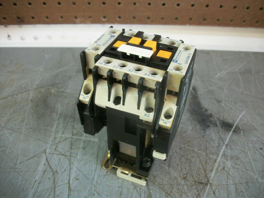 TELEMECANIQUE CONTROL RELAY CA3DN22BD 24VCOIL 10AMP