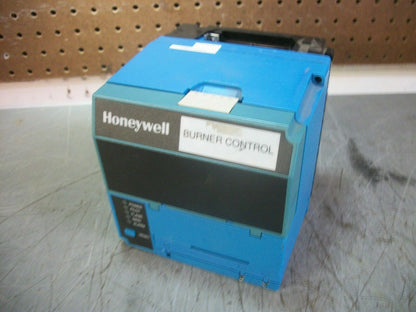 HONEYWELL BURNER CONTROL UNIT RM7890 B 1014 W/REMOTE RESET & FLAME AMPLIFIER