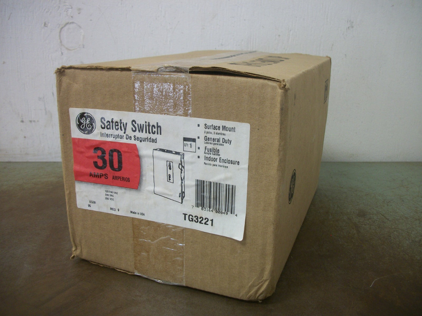 GE DISCONNECT TYPE 1 TG3221 30AMP 240VOLT 2POLE FUSIBLE NIB