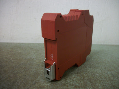 ALLEN-BRADLEY GUARDMASTER MSR132EP SAFETY RELAY 440R-E23097