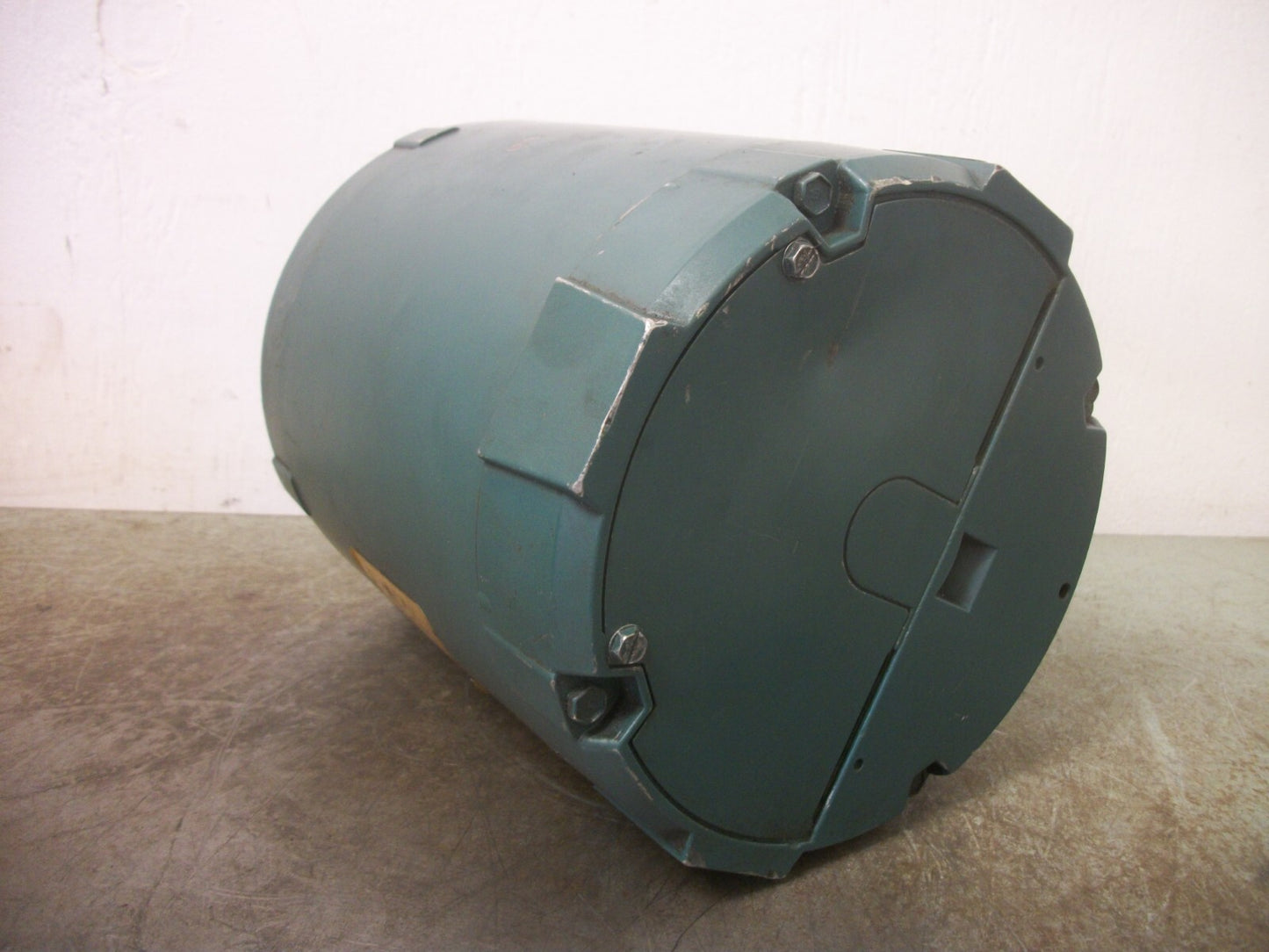 RELIANCE 1/2HP FR56C TE AC MOTOR P56H1338W-YQ 480VOLT 3PH 1725RPM