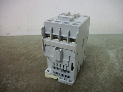 ALLEN-BRADLEY CONTACTOR 100-C12*400 25AMP 120VCOIL 3PH 600V 10HP