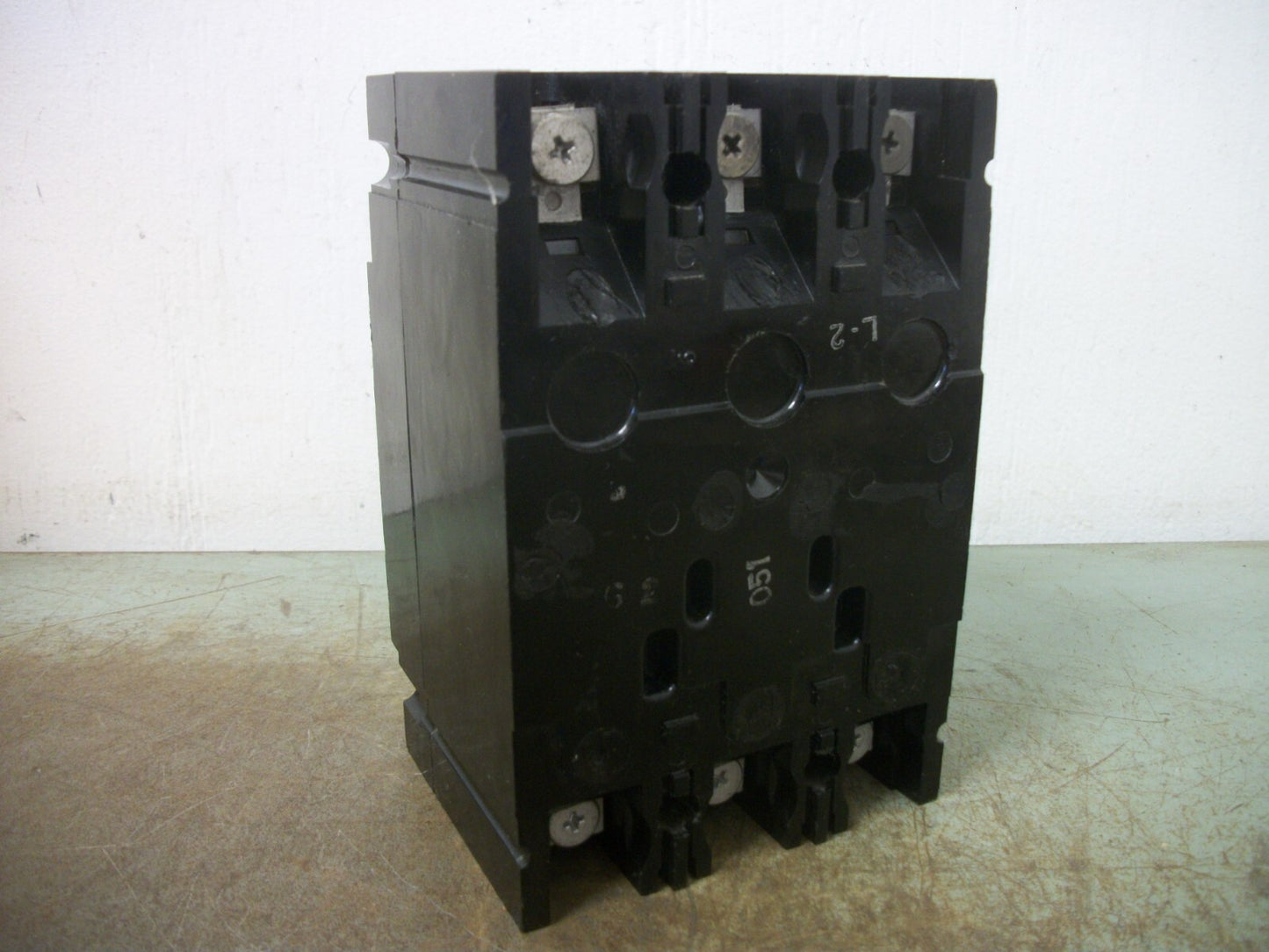 GE THED CIRCUIT BREAKER THED136100 100AMP 600VOLT 3POLE BLACK