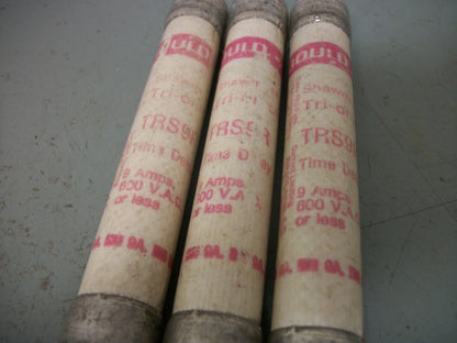 GOULD SHAWMUT LOT OF 3 TRI-ONIC FUSES TRS9R 9AMP 600VOLT