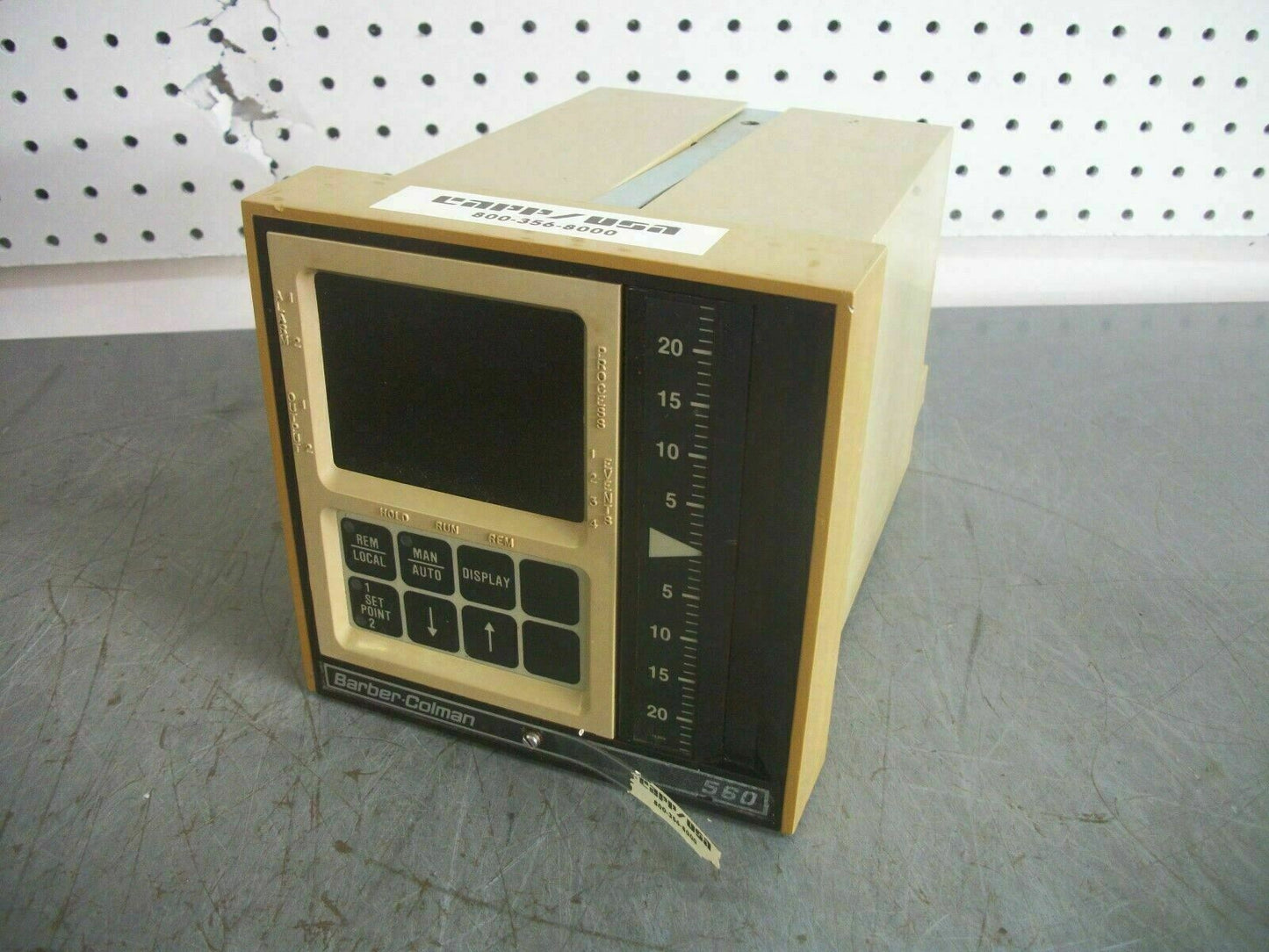 BARBER-COLMAN TEMPERATURE CONTROLLER 560