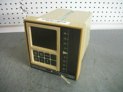 BARBER-COLMAN TEMPERATURE CONTROLLER 560