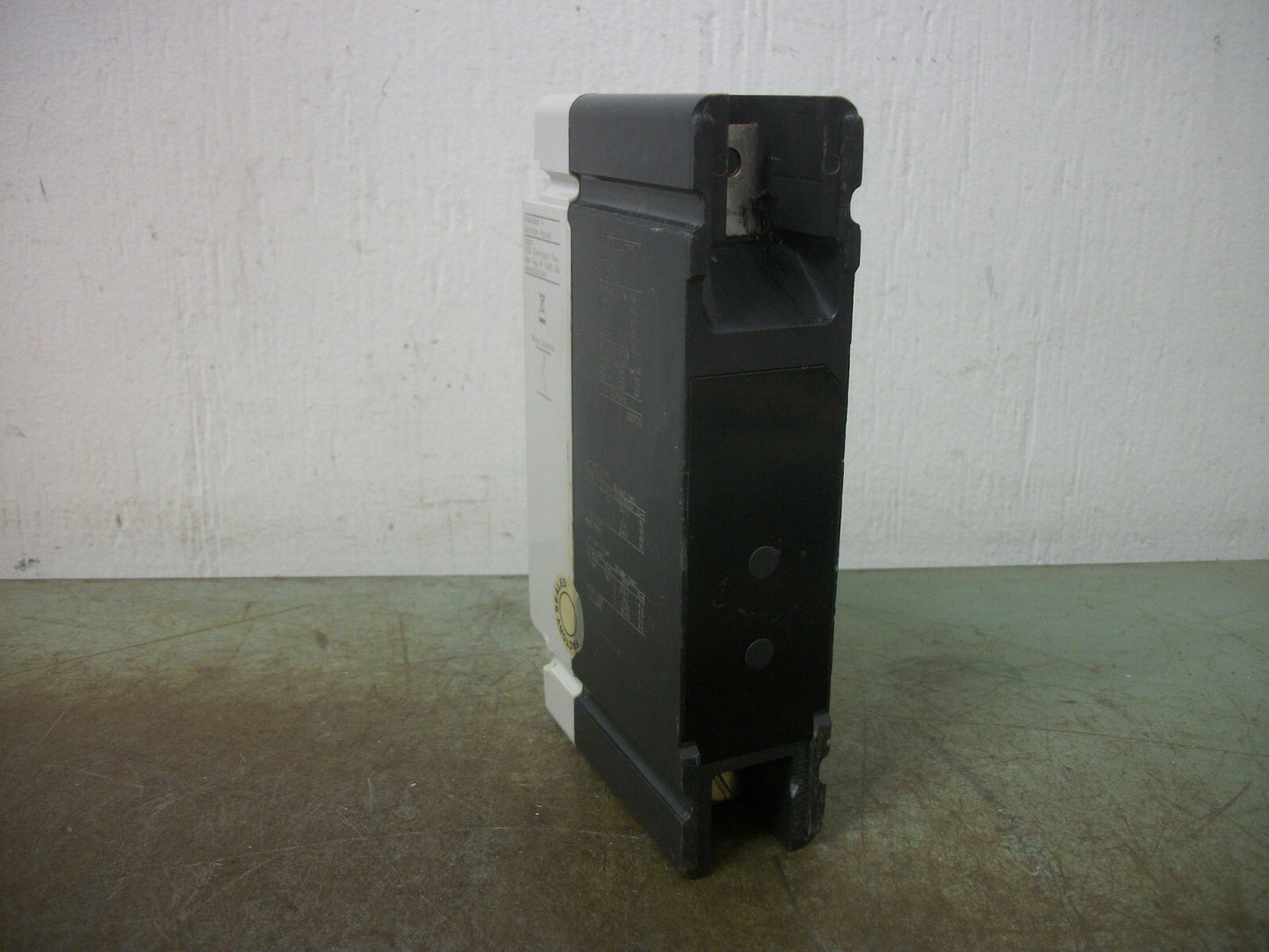 CUTLER-HAMMER PDG2 CIRCUIT BREAKER PDG21M0020TFFL 20AMP 277VOLT 1POLE