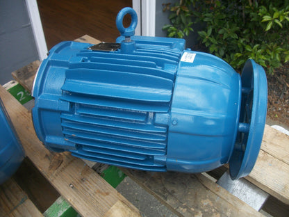 WEG 3HP 182/4TC TEFC AC MOTOR 00318XT3ER182TC 460VOLT 3PH 1760RPM NOB