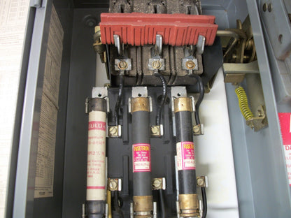 SQUARE D STARTER COMBO SIZE 0 TYPE 1 8536SBO2 120VCOIL 30AMP FUSIBLE