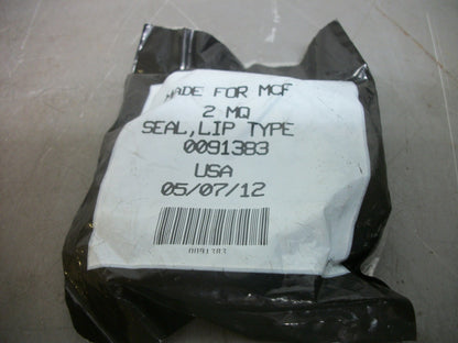 CAT LOT OF 2 LIP TYPE SEALS 0091383 NEW