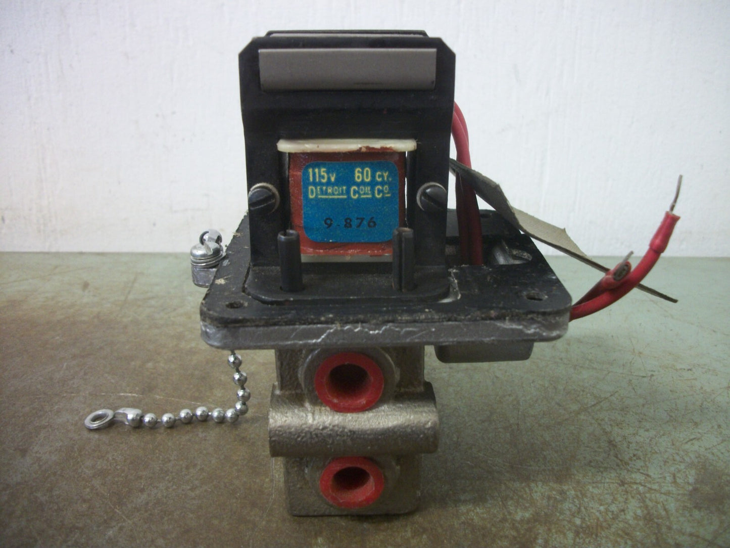 PARKER-HANNIFIN PNEUMATIC SOLENOID VALVE CWJ1-25 115VCOIL 13W 150PSI NOB