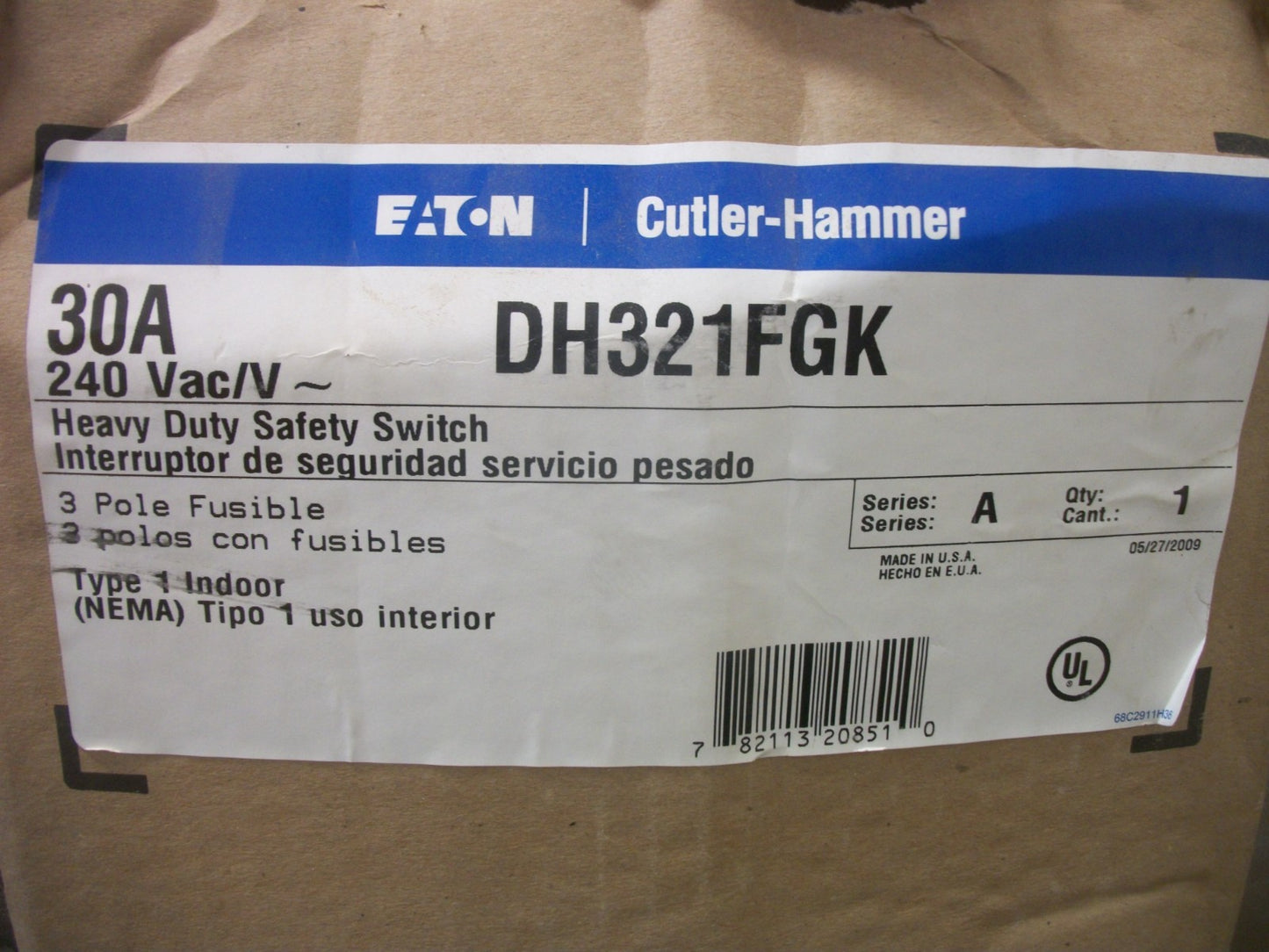 CUTLER-HAMMER DISCONNECT TYPE 1 DH321FGK 30AMP 240VOLT 3POLE FUSIBLE NIB