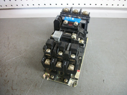 ALLEN-BRADLEY SIZE 0 MOTOR STARTER 509-AOD 120VCOIL 3PH 600V 5HP