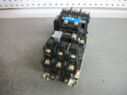 ALLEN-BRADLEY SIZE 0 MOTOR STARTER 509-AOD 120VCOIL 3PH 600V 5HP