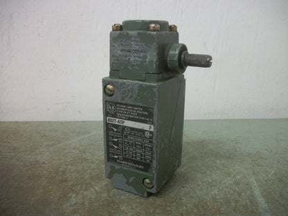 ALLEN-BRADLEY OIL TIGHT LIMIT SWITCH 802T-ATP