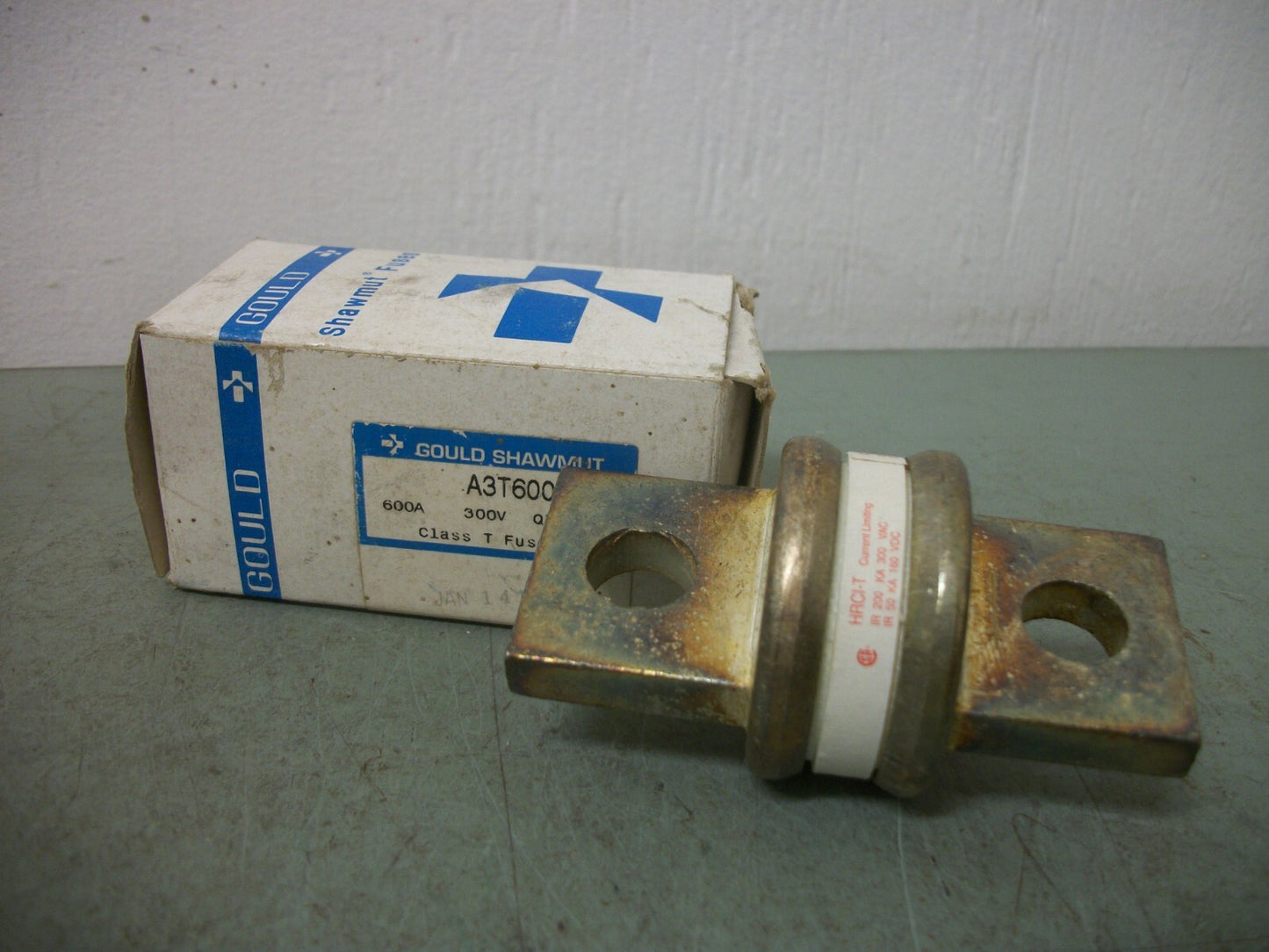 GOULD SHAWMUT CLASS T FUSE A3T600 600AMP 300VOLT NIB