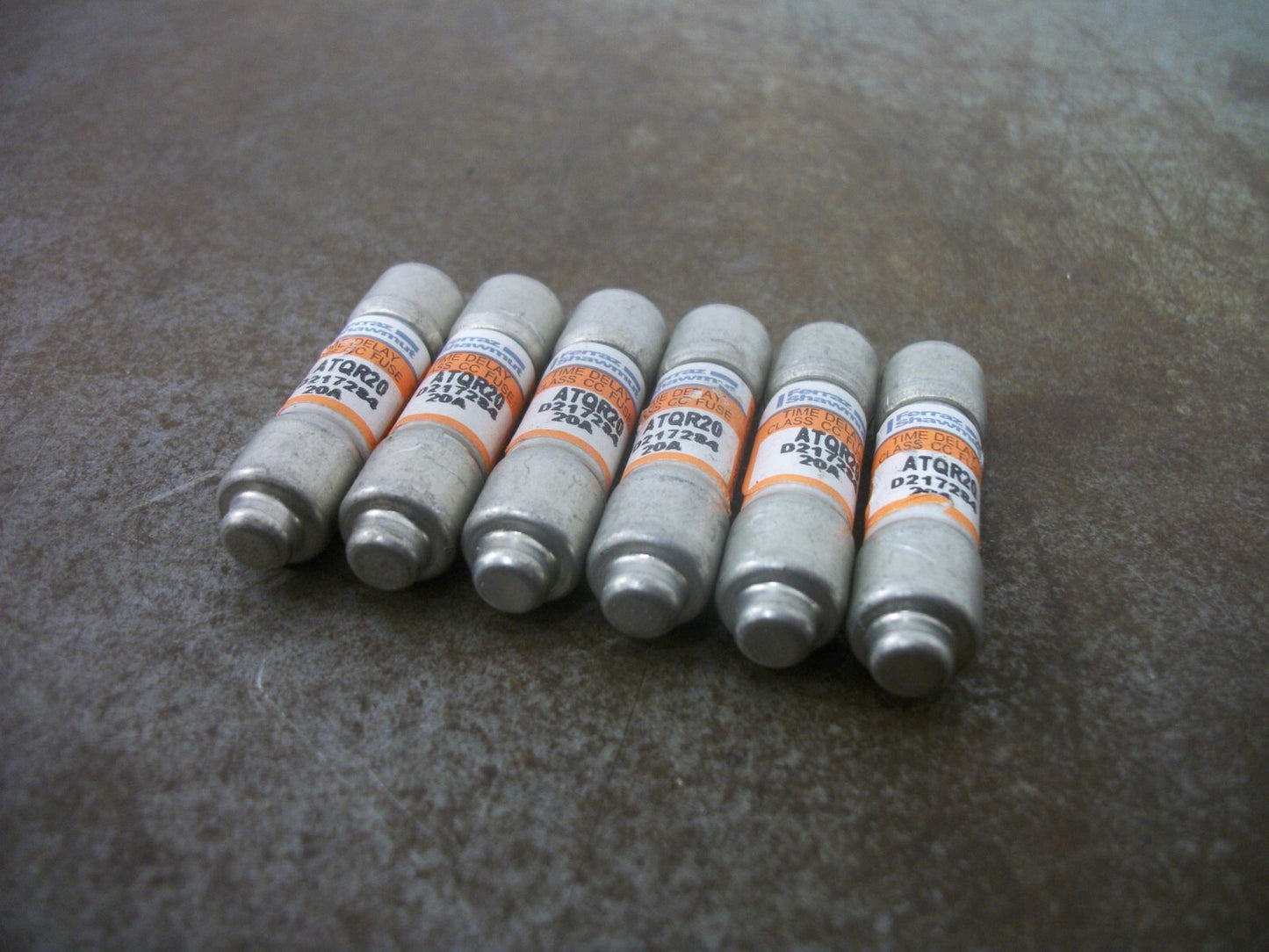 FERRAZ-SHAWMUT LOT OF 6 TIME DELAY CC FUSES ATQR20 20AMP 600VOLT