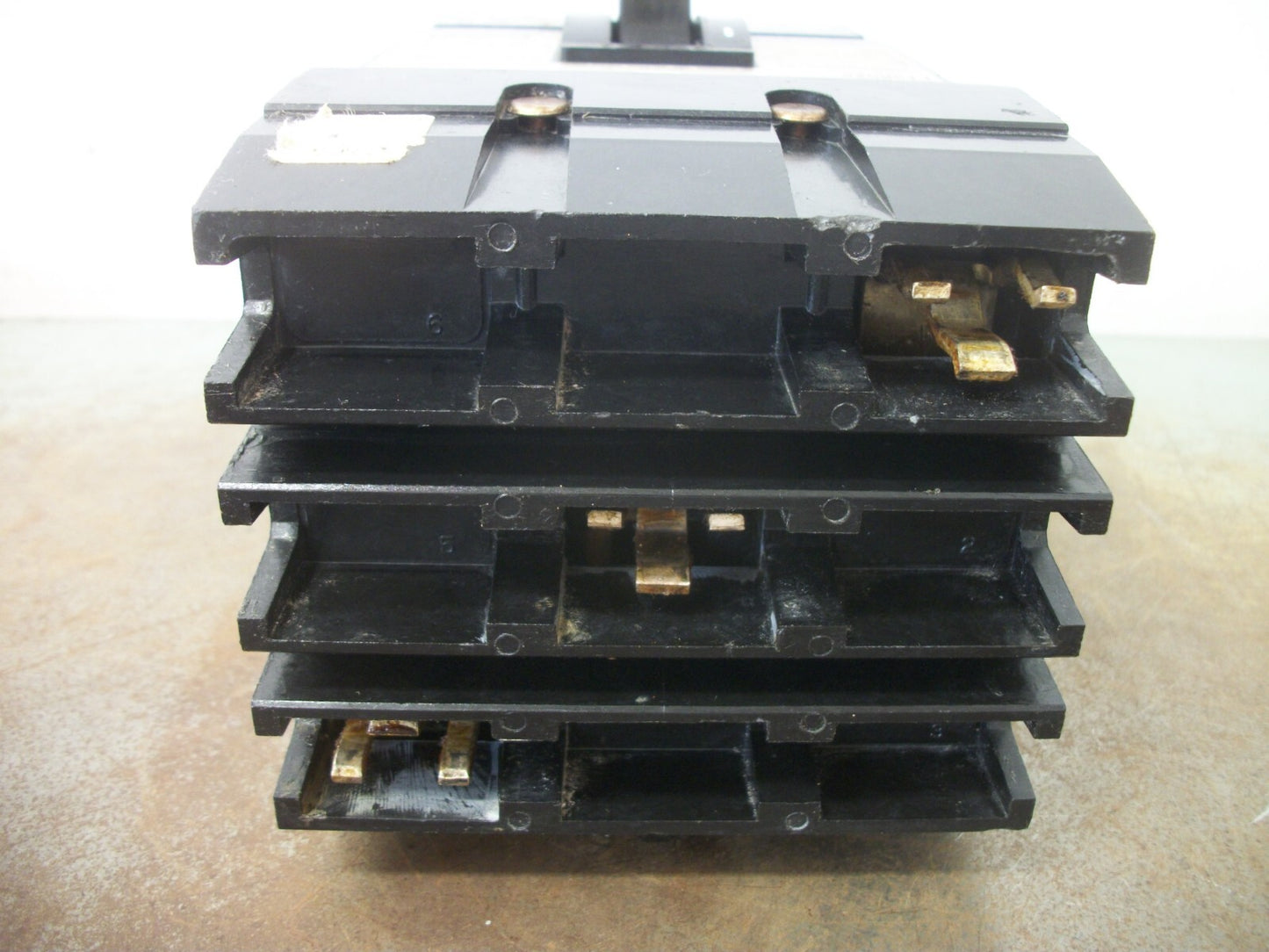 SQUARE D I-LIMITER I-LINE FI CIRCUIT BREAKER FI36020 20AMP 600VOLT 3POLE GRAY