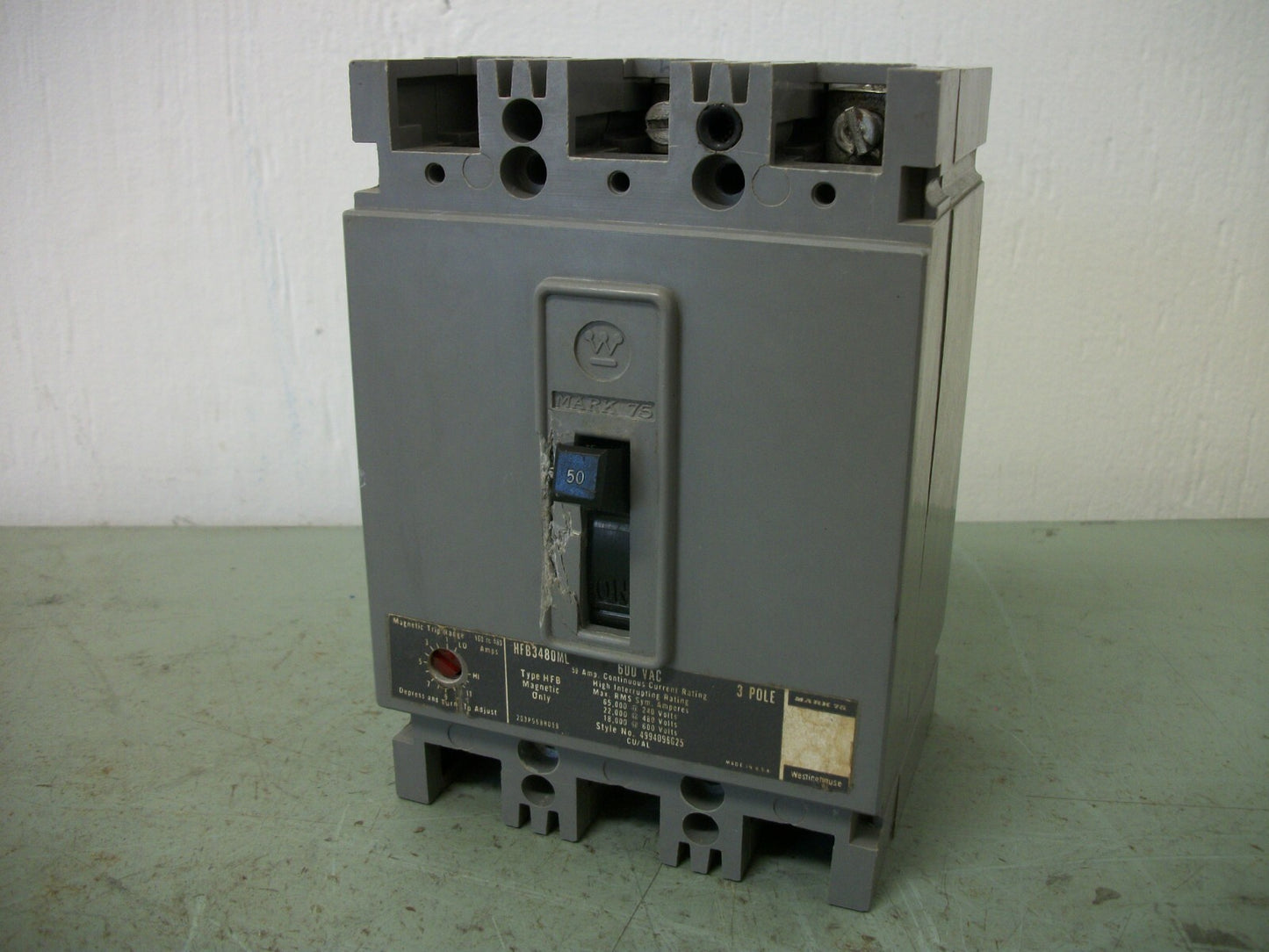 WESTINGHOUSE HFB CIRCUIT BREAKER HFB3480ML 50AMP 600VOLT 3POLE CHIPPED