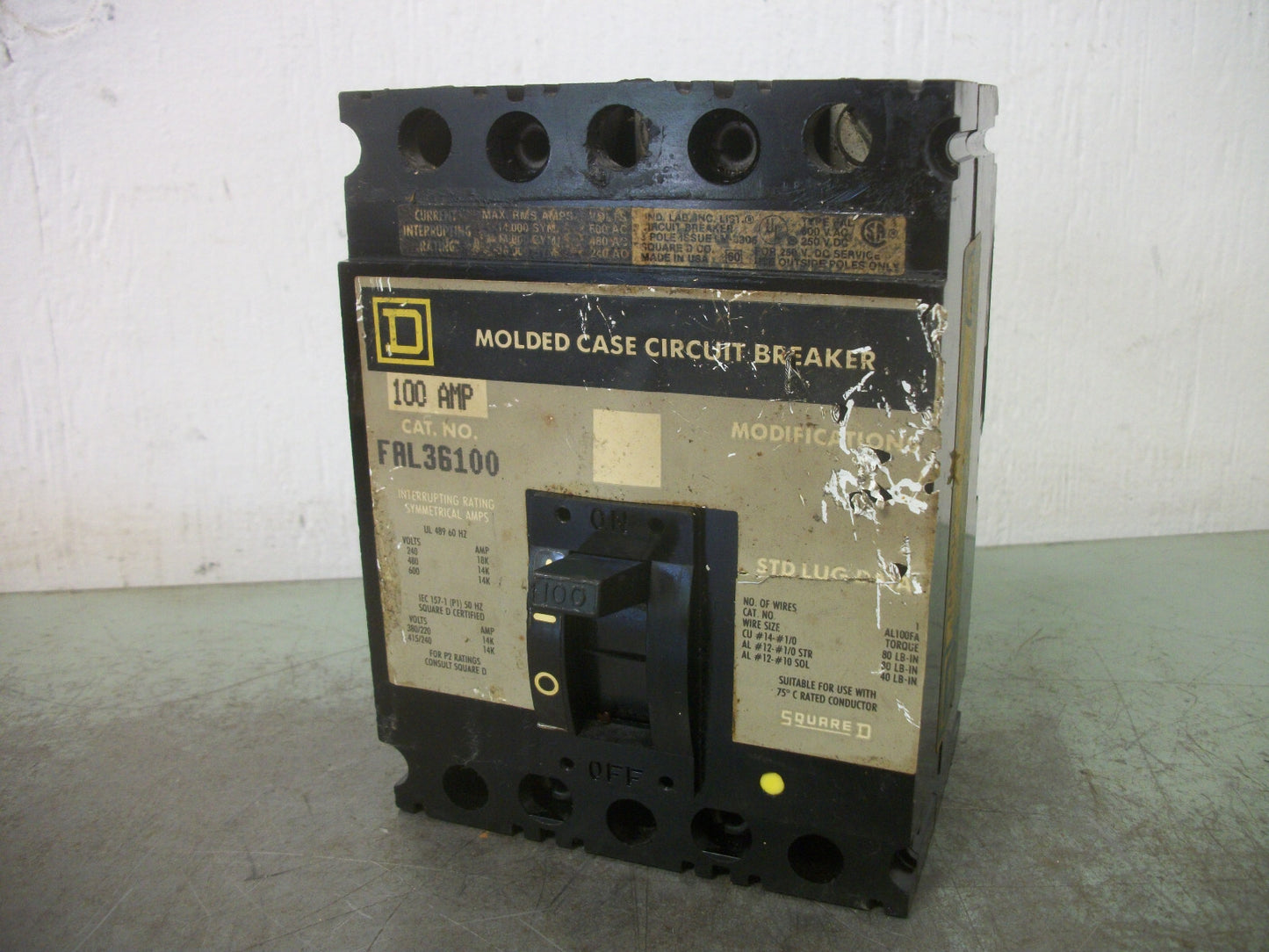 SQUARE D FAL CIRCUIT BREAKER FAL36100 100AMP 600VOLT 3POLE GRAY