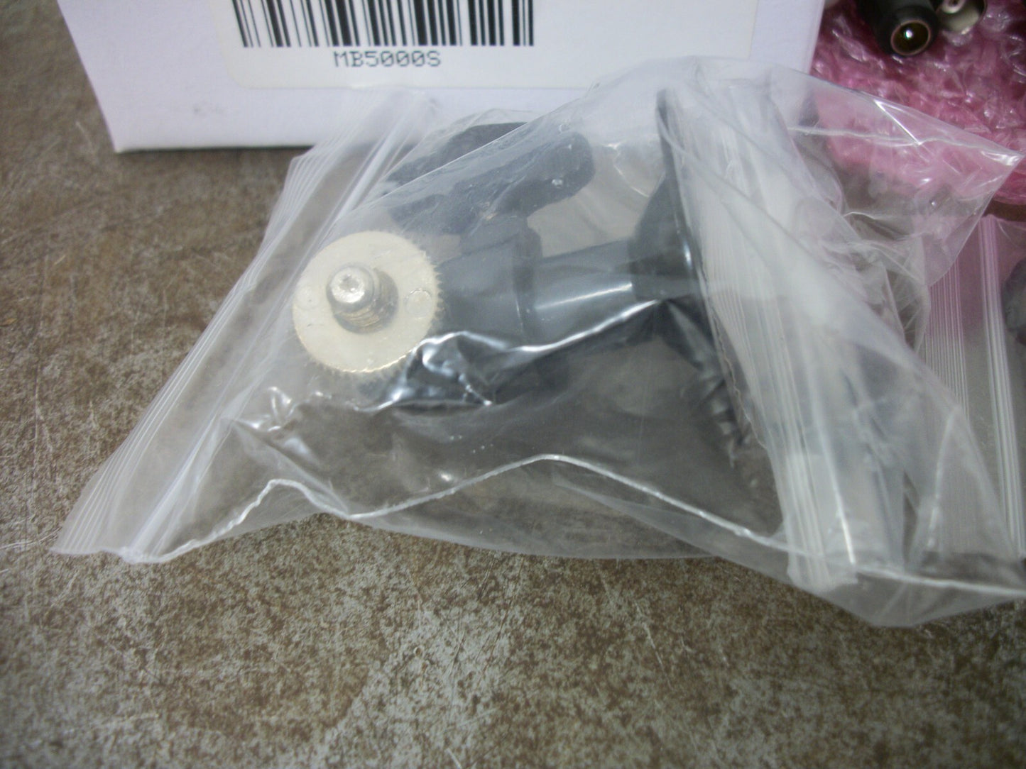 BULLET CAMERA 3-IN-1 CCTV 3.6MM FIXED LENS CAMERA W/OSD CONTROLLER 1944P